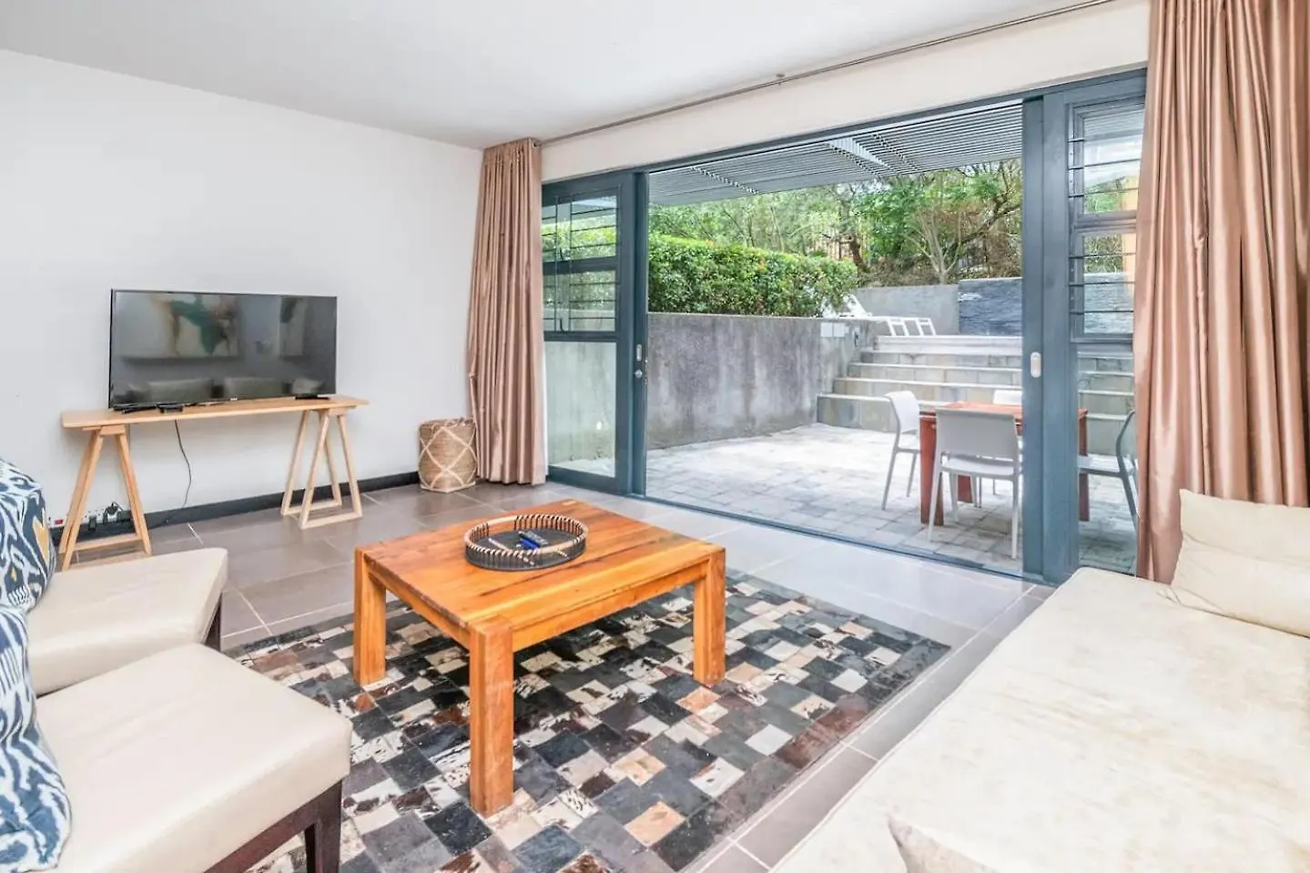 Relaxing Apartment, The Glen, Camps Bay With Plunge Pool ケープタウン 南アフリカ